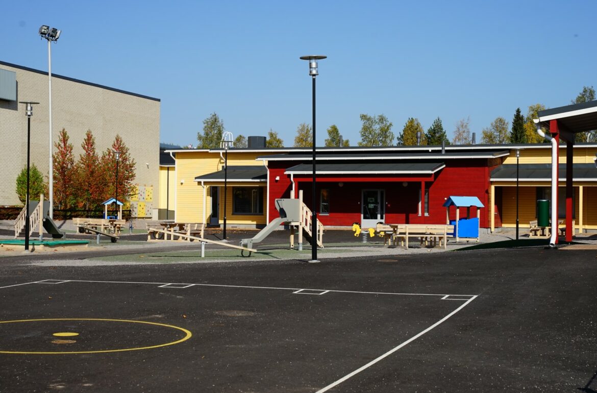 OrganoWood-serien på en förskolegård